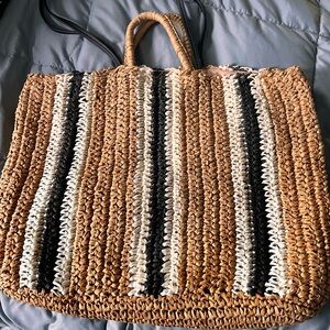 Straw beach bag✨
